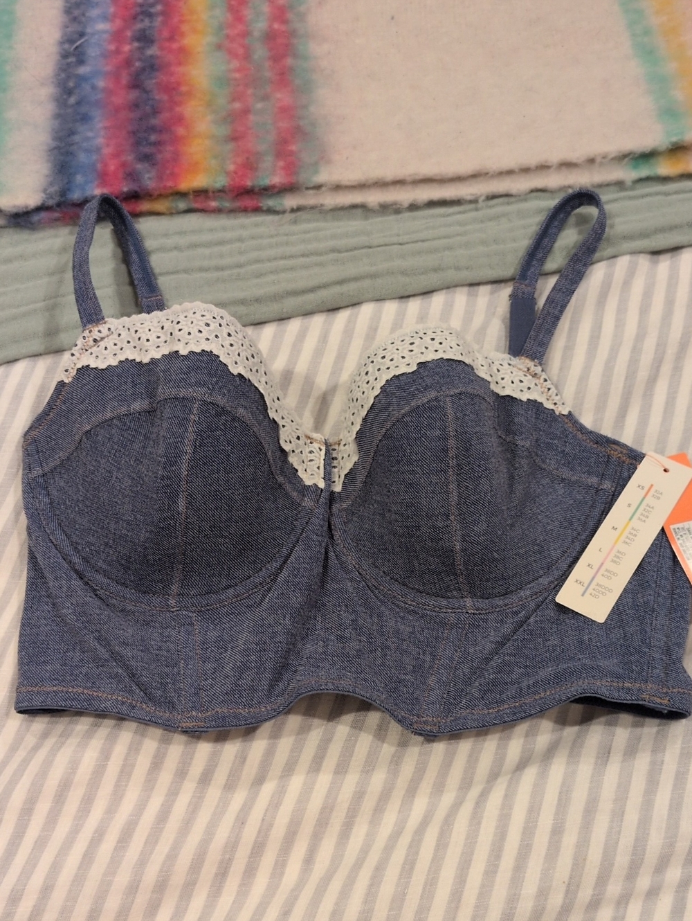 Colsie Denim Blue Everyday Bralette With Lace Trim - M